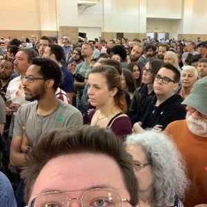 Meet your Posher, Henry